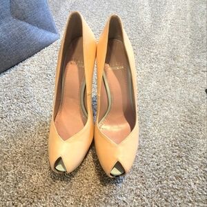 Stuart Weitzman Women's Peach Peep-Toe Heels- Nude & Lime
